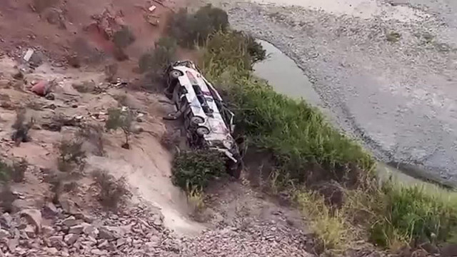 পেরুতে বাস উল্টে খাদে, প্রাণ হারালেন ৩৬ যাত্রী