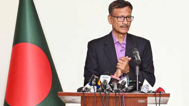 পররাষ্ট্র সচিবের দায়িত্ব ছাড়ার কারণ জানালেন উপদেষ্টা