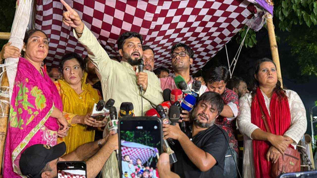 ফের আসিফ মাহমুদ-মাহফুজ আলমের পদত্যাগ চাইলেন ইশরাক