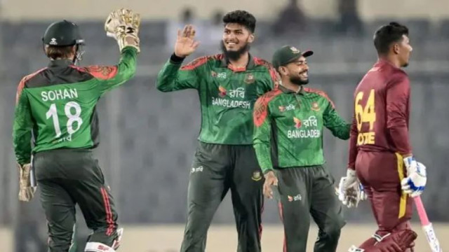 ১৭৯ রানের বিশাল জয়ে সিরিজ বাংলাদেশের