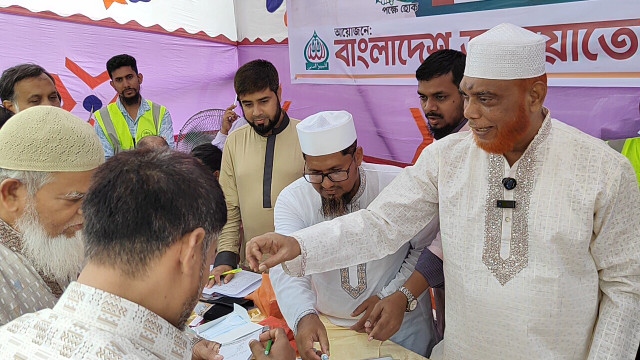 নাগরিকদের সুচিকিৎসা নিশ্চিতে কাজ করে যাব: মোবারক হোসাইন