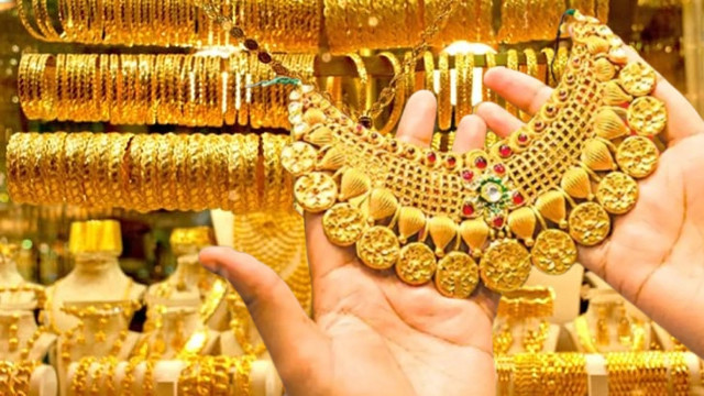 বিশ্ববাজারে স্বর্ণের দামে লাফ