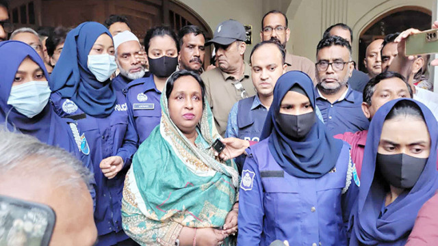 আরেকটি হত্যা মামলায় আইভীকে শ্যোন অ্যারেস্ট