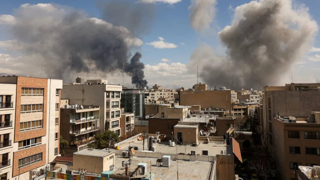 ইরানে যুক্তরাষ্ট্রের হামলায় অসন্তুষ্ট অধিকাংশ আমেরিকান