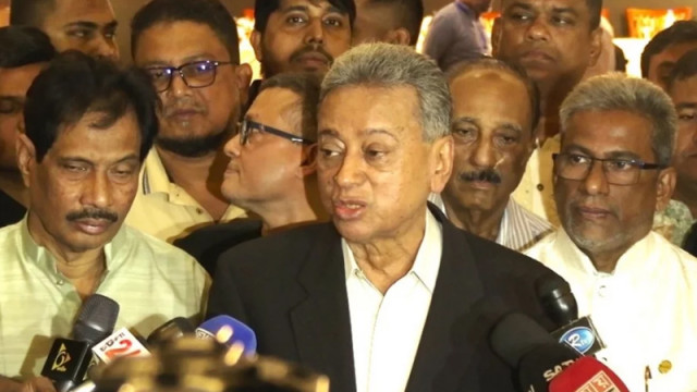 মানুষ নির্বাচনের জন্য মুখিয়ে আছে: আমীর খসরু