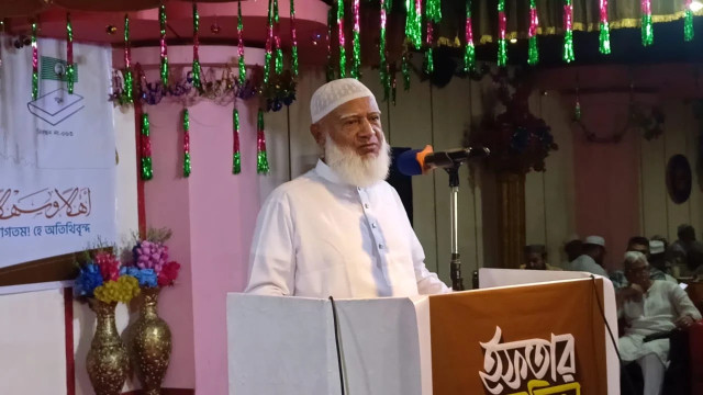 গণভোটের রায় অনুযায়ী জুলাই সনদ বাস্তবায়নে বিএনপির আপত্তি কেন: জামায়াত আমির