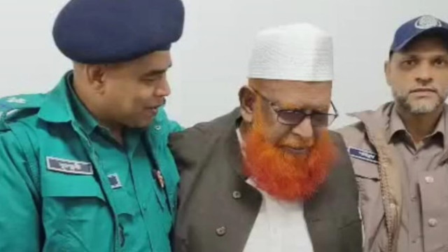 মৃত্যুদণ্ডপ্রাপ্ত আসামি আবুল কালাম আজাদের আত্মসমর্পণ