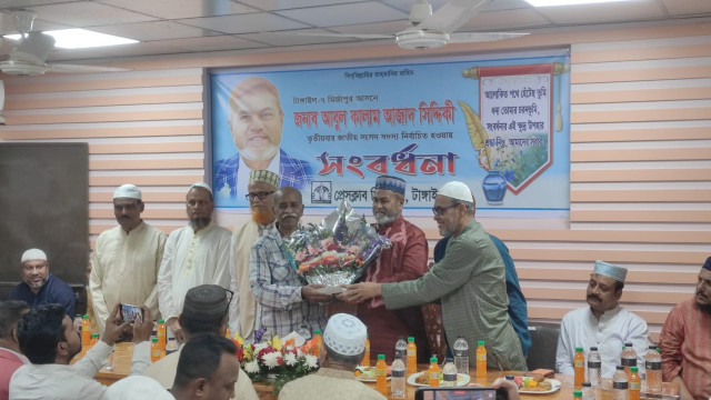 কাজের ক্ষেত্রে ভুল করলে আমাকে থামিয়ে দিবেন-এমপি কালাম