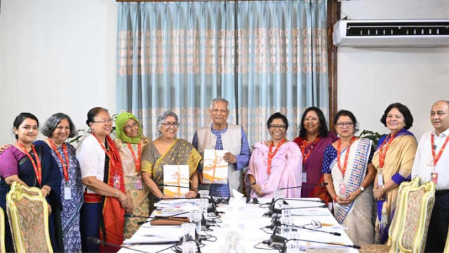 নারী সংস্কার কমিশনের ‘বিতর্কিত’ ধারার বৈধতা নিয়ে রিট খারিজ