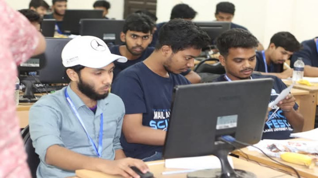 ইবিতে শুরু হলো ছাত্রশিবিরের বিজ্ঞান উৎসব, থাকছে লাখ টাকার পুরস্কার