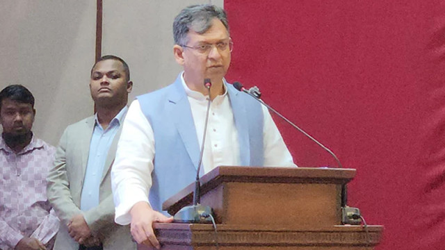কীসের হাসিনা, তার চেহারা কি দেখা গেছে: প্রশ্ন স্বরাষ্ট্রমন্ত্রীর