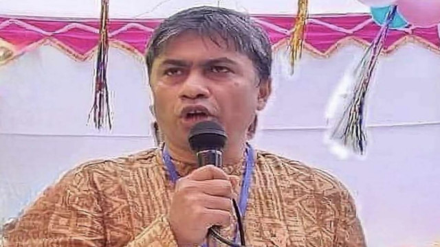 পটুয়াখালী-৩ আসনে স্বতন্ত্র প্রার্থী হাসান মামুন তাঁর সিদ্ধান্তে অনড়।