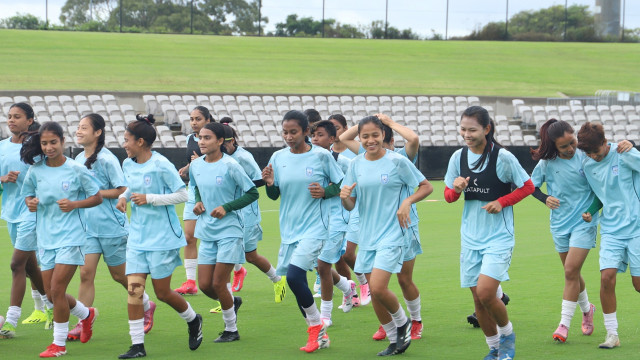 ইতিহাস গড়ার অপেক্ষা, চীনের বিপক্ষে নামছে বাংলাদেশ