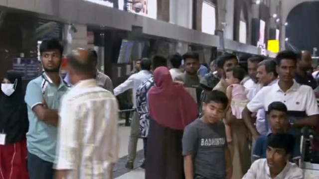বিমানবন্দরে আটকা হাজারো প্রবাসী, ভিসার মেয়াদ-কানেক্টিং ফ্লাইট নিয়ে শঙ্কা