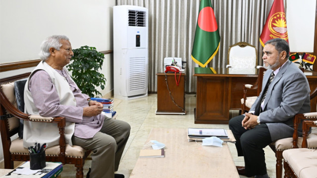 যমুনায় প্রধান উপদেষ্টার সঙ্গে সিইসির সাক্ষাৎ। ছবি: প্রধান উপদেষ্টার প্রেস উইং