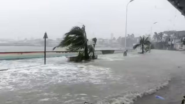 ফিলিপাইনে আজই আঘাত হানতে পারে সুপার টাইফুন ফাং ওং