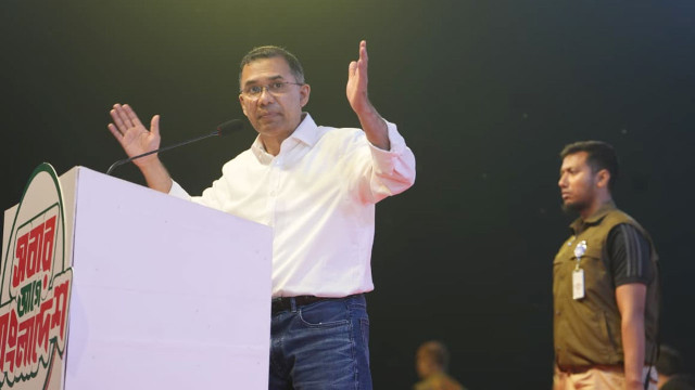 তাহাজ্জুদের নামাজ পড়ে ভোটকেন্দ্রে গিয়ে ফজর পড়বেন: তারেক রহমান