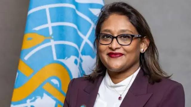 পুতুলকে বাধ্যতামূলক ছুটিতে পাঠাল বিশ্ব স্বাস্থ্য সংস্থা
