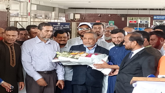 জাতিসংঘে অধিবেশন শেষে ডা. তাহেরের ঢাকা প্রত্যাবর্তন