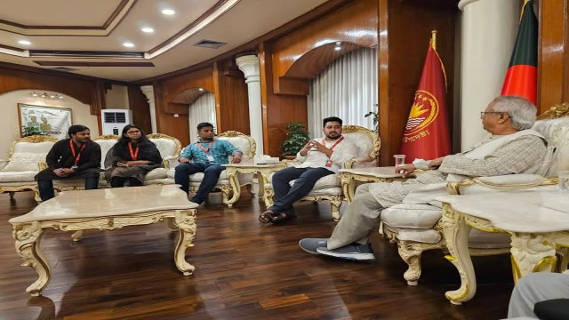নাহিদের নেতৃত্বে এনসিপির চার সদস্যের প্রতিনিধি দল যমুনায়