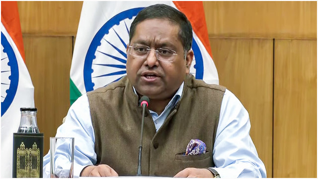 শেখ হাসিনাকে প্রত্যর্পণের অনুরোধ পর্যালোচনা করা হচ্ছে: ভারত