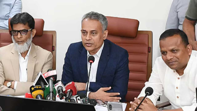 সমঝোতার ভিত্তিতে টাকা নেয়া চাঁদা নয়, বরং টাকা দিতে বাধ্য করা চাঁদা: সড়ক ও যোগাযোগ মন্ত্রী