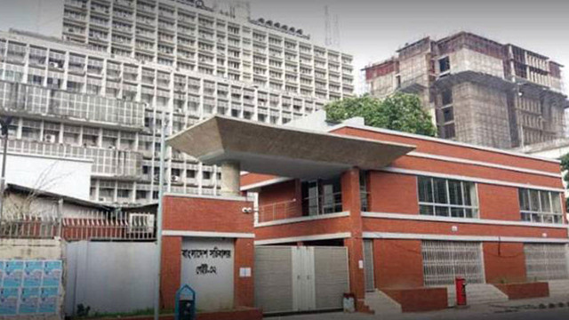 পবিত্র রমজান উপলক্ষে নতুন সময়সূচিতে অফিস-আদালত-ব্যাংক