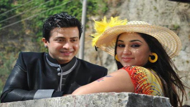 শাকিব নির্ভরতা ‘সুসংবাদ নয়’ : অপু বিশ্বাস