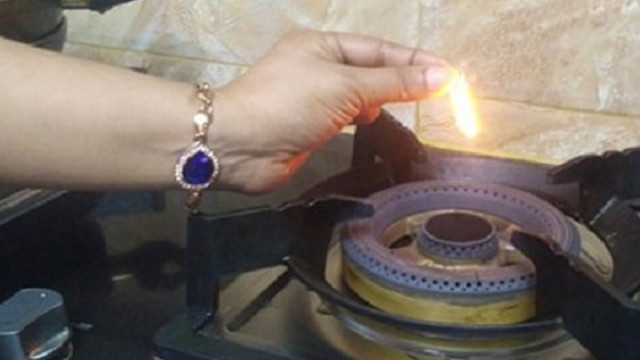 গ্যাস নিয়ে সংকটের মধ্যে এবার ফেটেছে ভালভ, নতুন করে স্বল্পচাপ রাজধানীতে