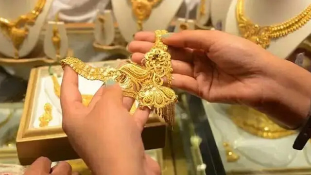 দেশের বাজারে স্বর্ণের দামে বড় উত্থান
